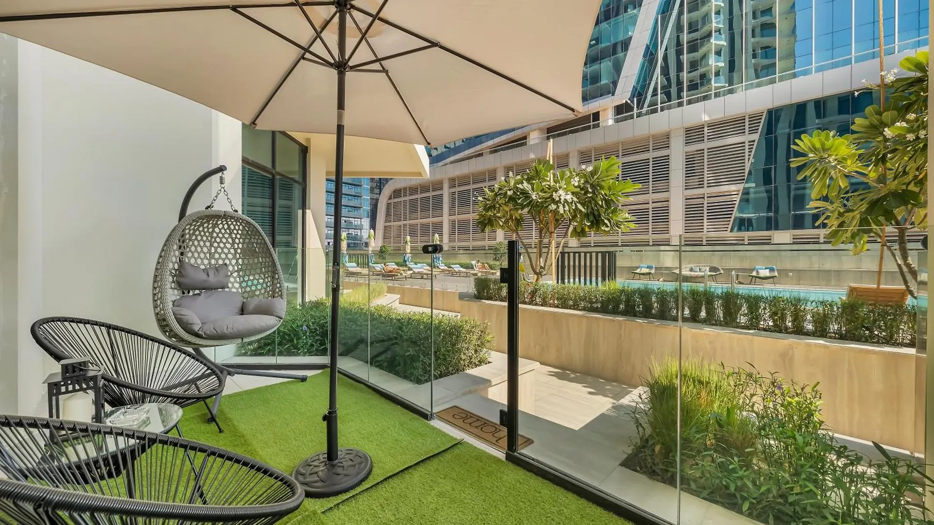 Apartment Pool View Studio In Business Bay 2Km Burj Khalifa Dubai