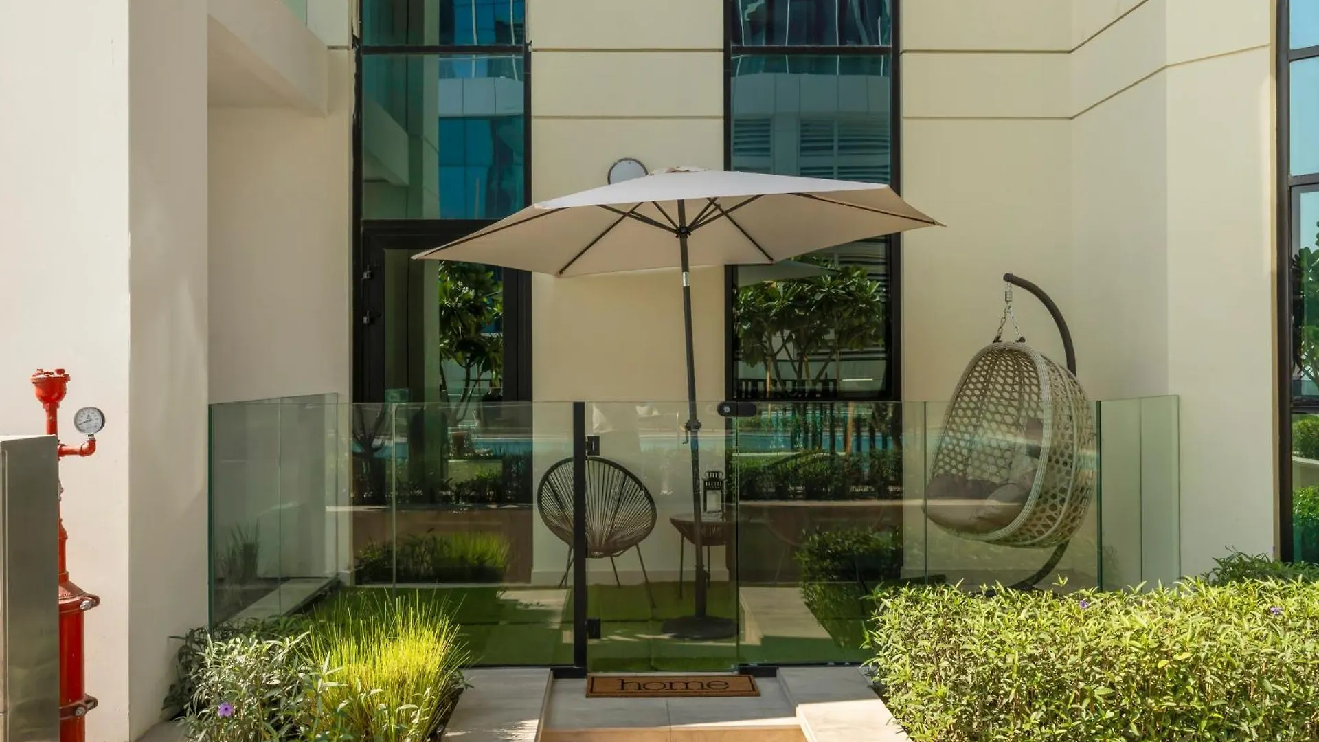 Apartment Pool View Studio In Business Bay 2Km Burj Khalifa Dubai United Arab Emirates